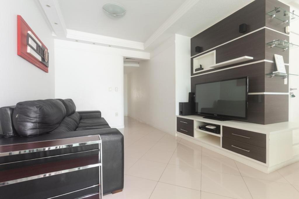 Almeida E Moraes 3 Com Hidro Apartment Itapema